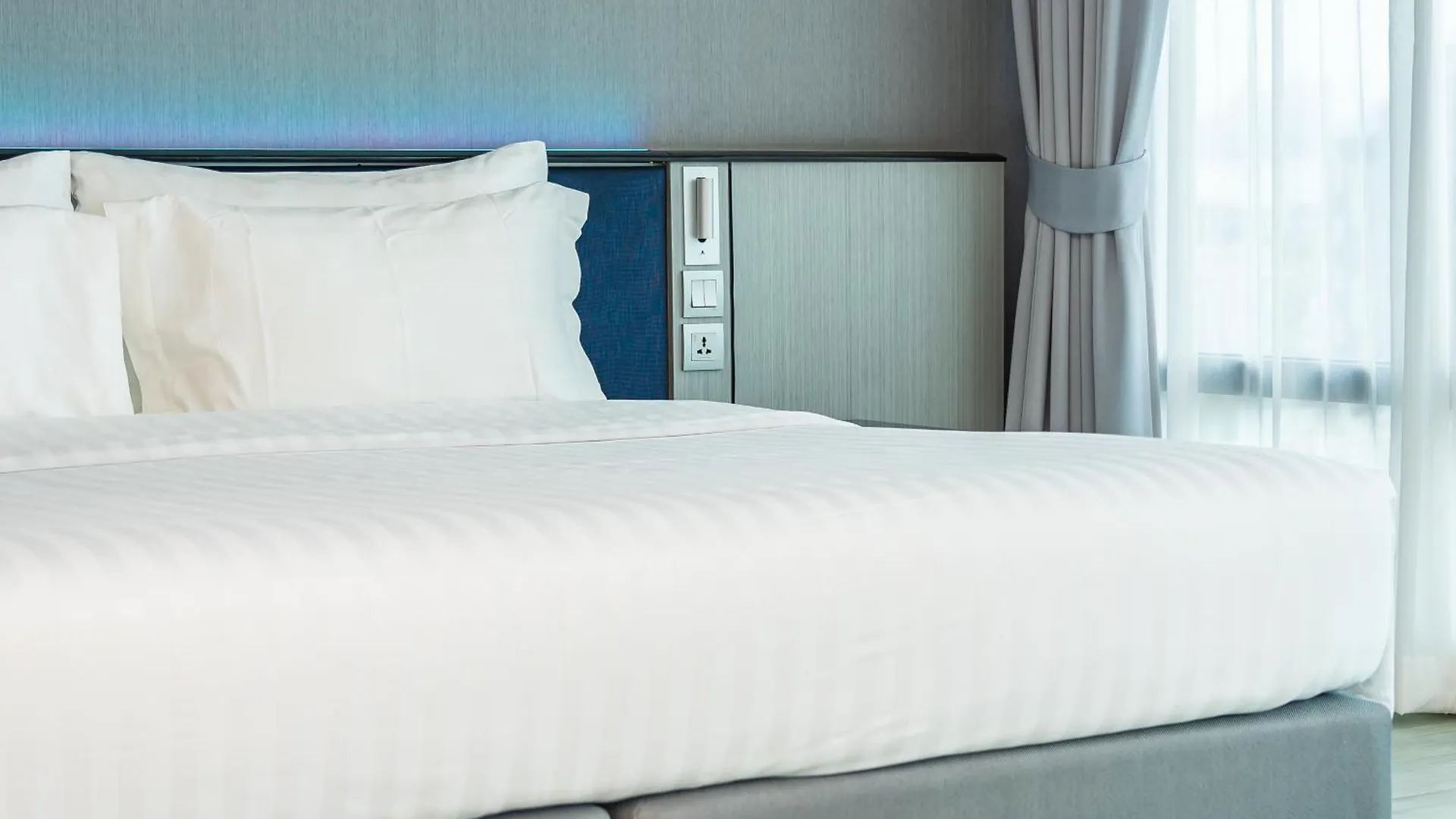 El De Seven Inn Luxury Hotel Near Igi Airport 4*, New Delhi India